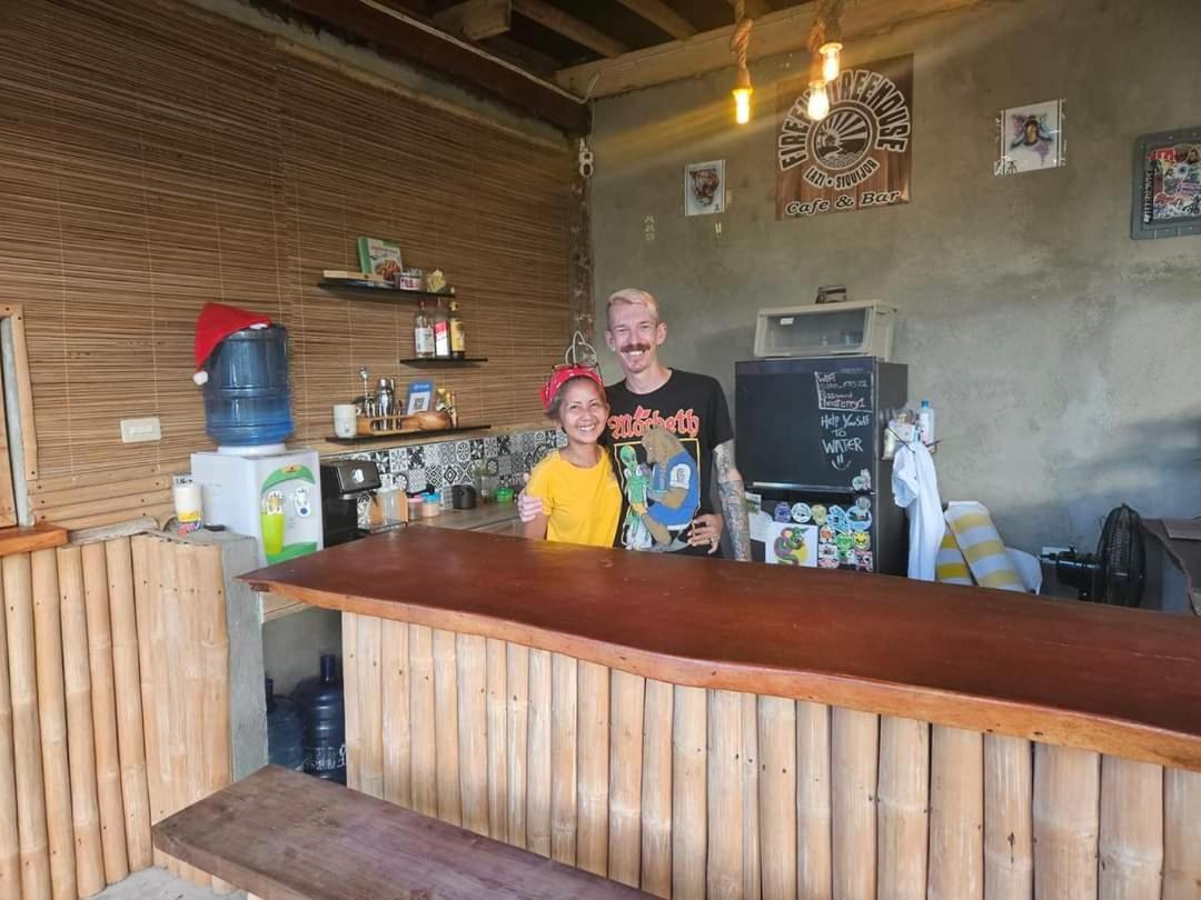 ホテル Firefly Treehouse Cafe And Bar Lazi エクステリア 写真